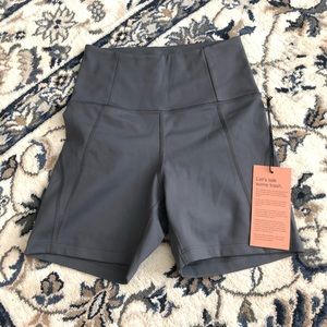 NWT Girlfriend Collective Run Short Smoke XS